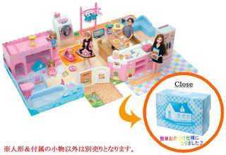 Illustration for article titled Japanese Building Falls Apart in a Most Unexpected Way